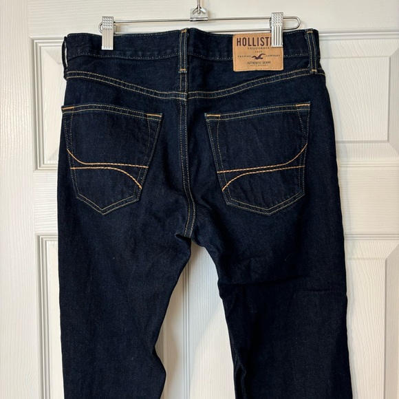 The Hollister Skinny Men’s Button Fly Denim Jeans - Size 30 x 32 Dark Wash - Picture 3 of 16